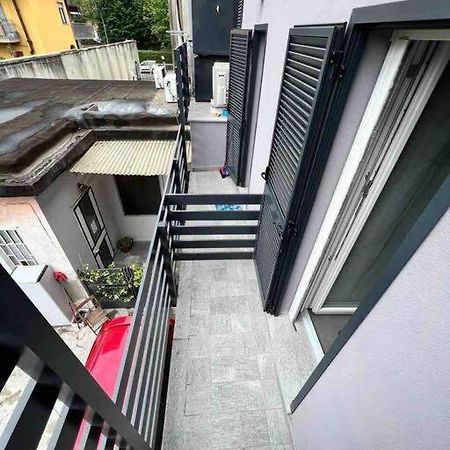 Apartamento Pregevole Duplex A 1 Minuto Dalla Metro Collegno Exterior foto